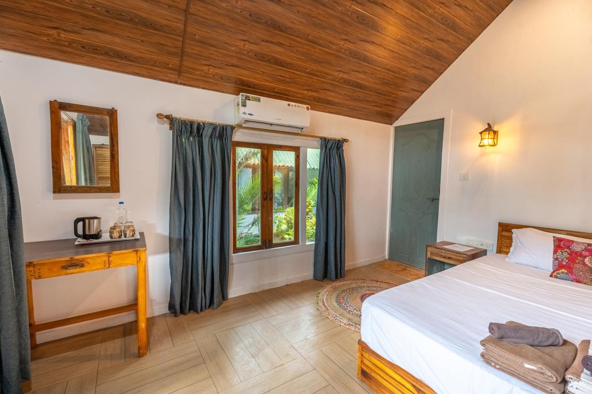 Simrose Hotel Agonda Buitenkant foto