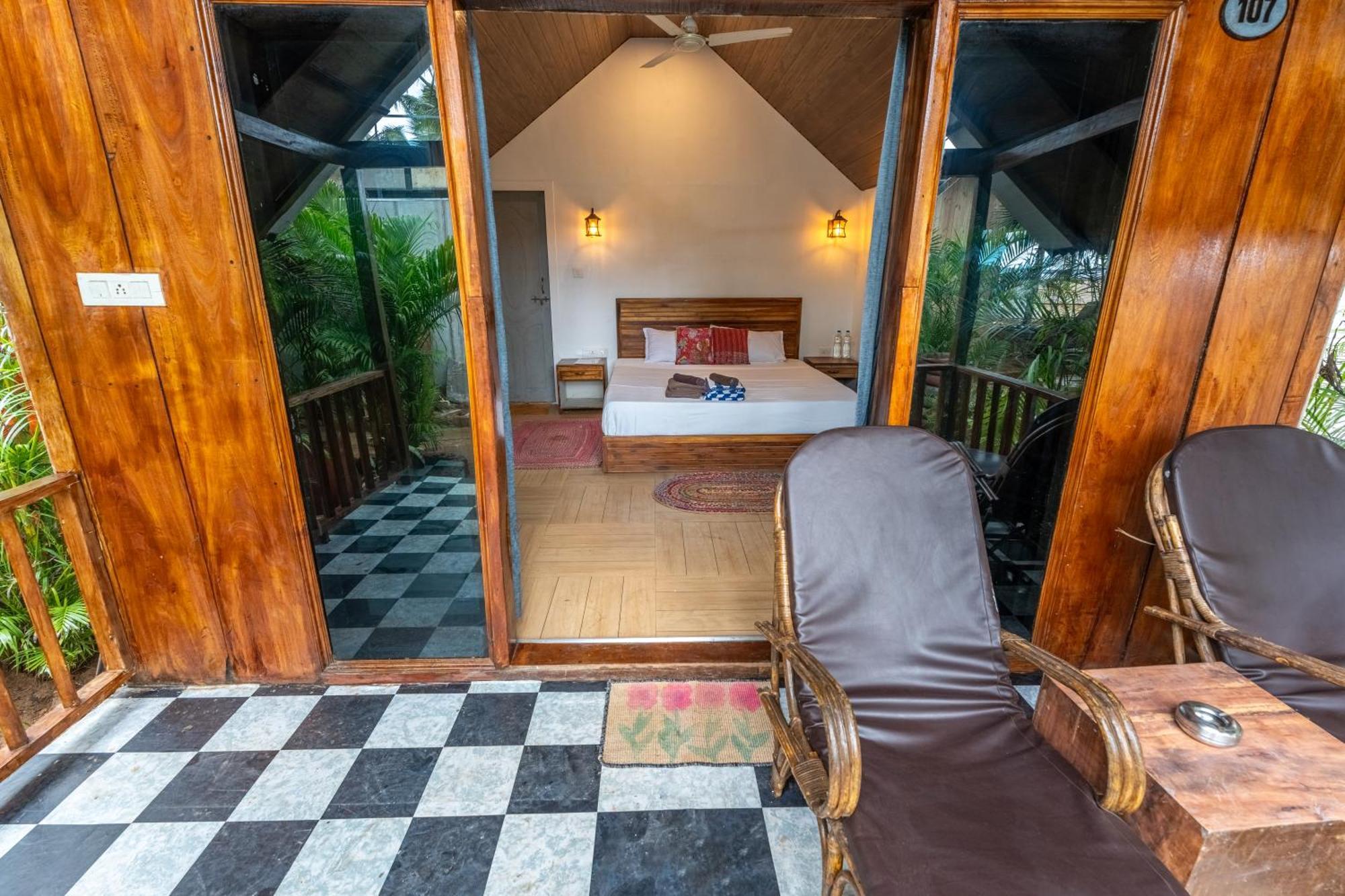 Simrose Hotel Agonda Buitenkant foto