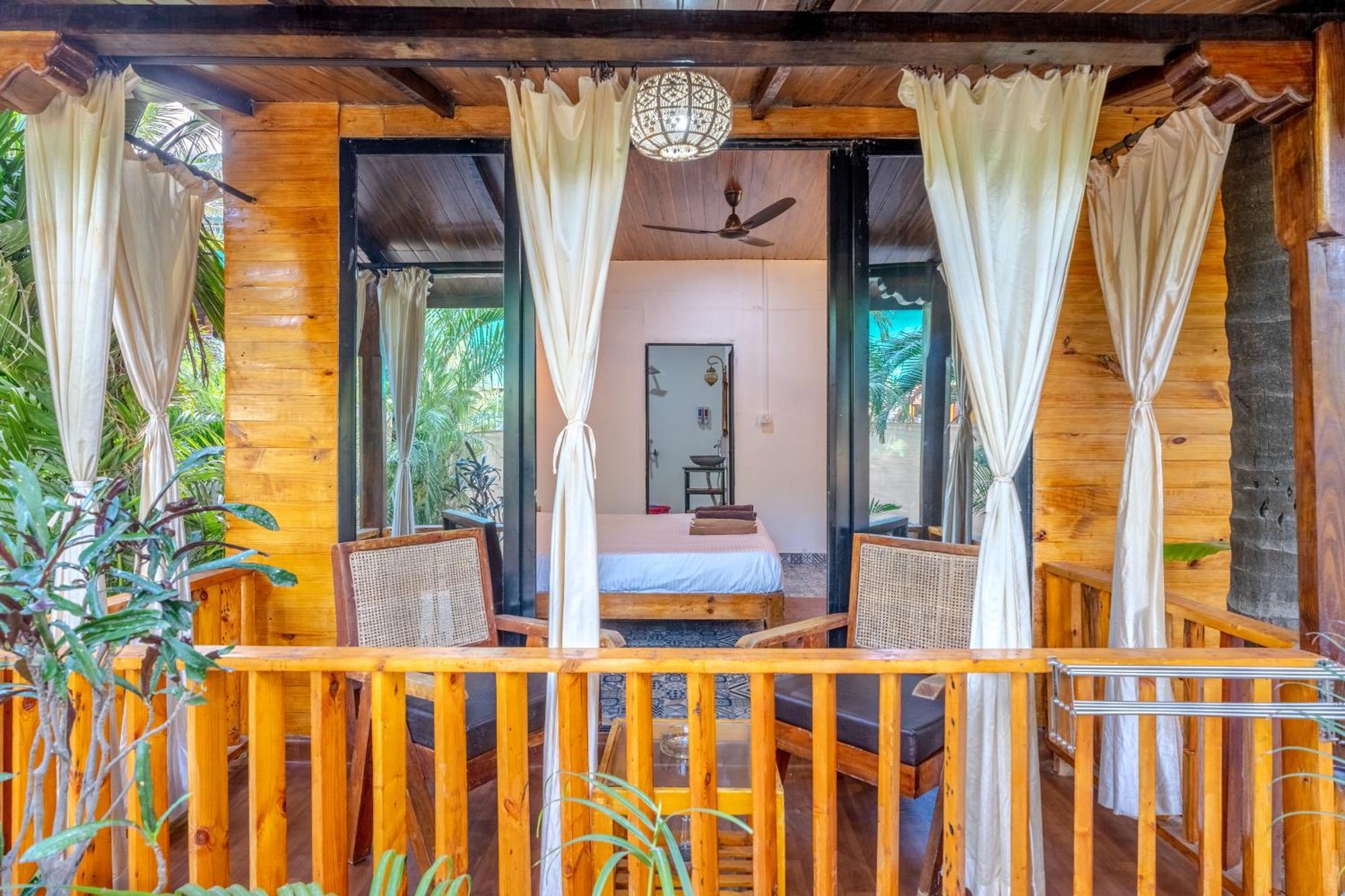 Simrose Hotel Agonda Buitenkant foto