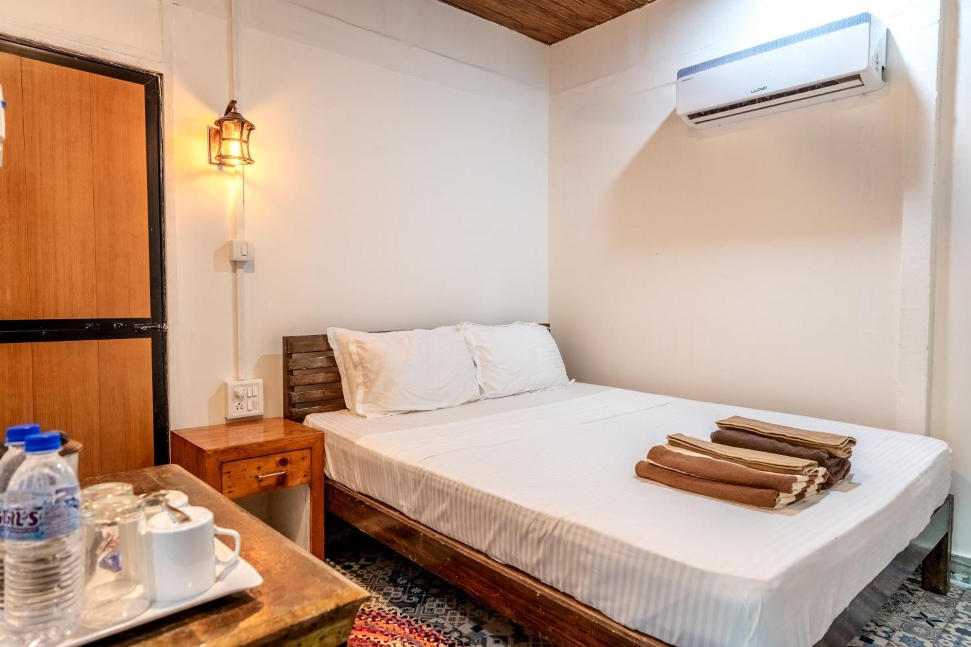 Simrose Hotel Agonda Buitenkant foto